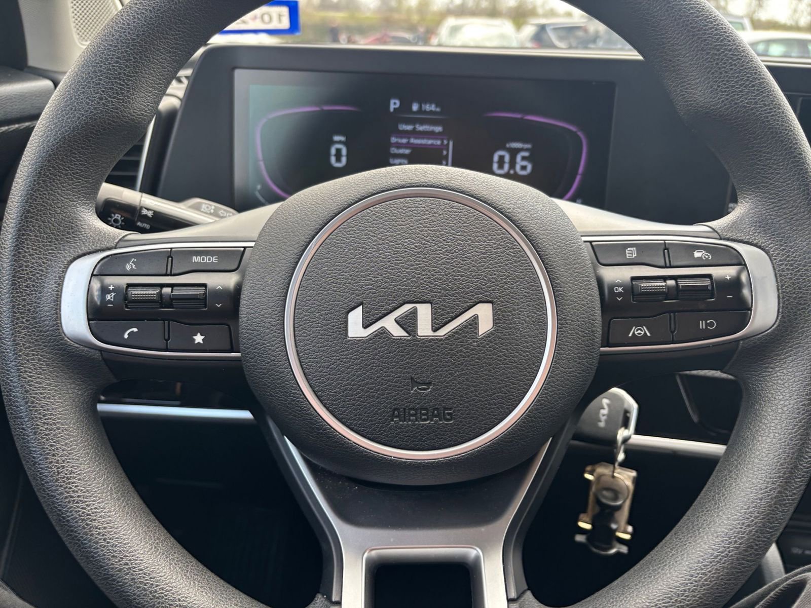 Used 2025 Kia Sportage LX image 27