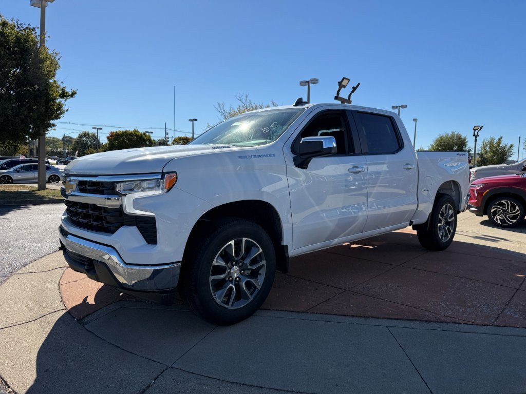 New 2026 Chevrolet Silverado 1500 LT AWD/4WD image 3