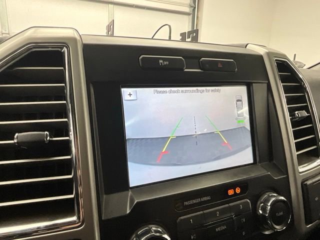 Used 2017 Ford F250 Lariat w/ Chrome Package image 5