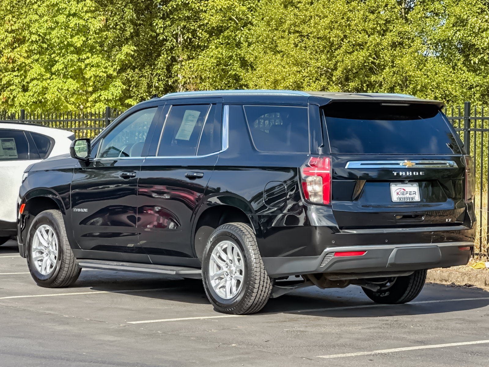 Used 2023 Chevrolet Tahoe LT AWD/4WD image 5