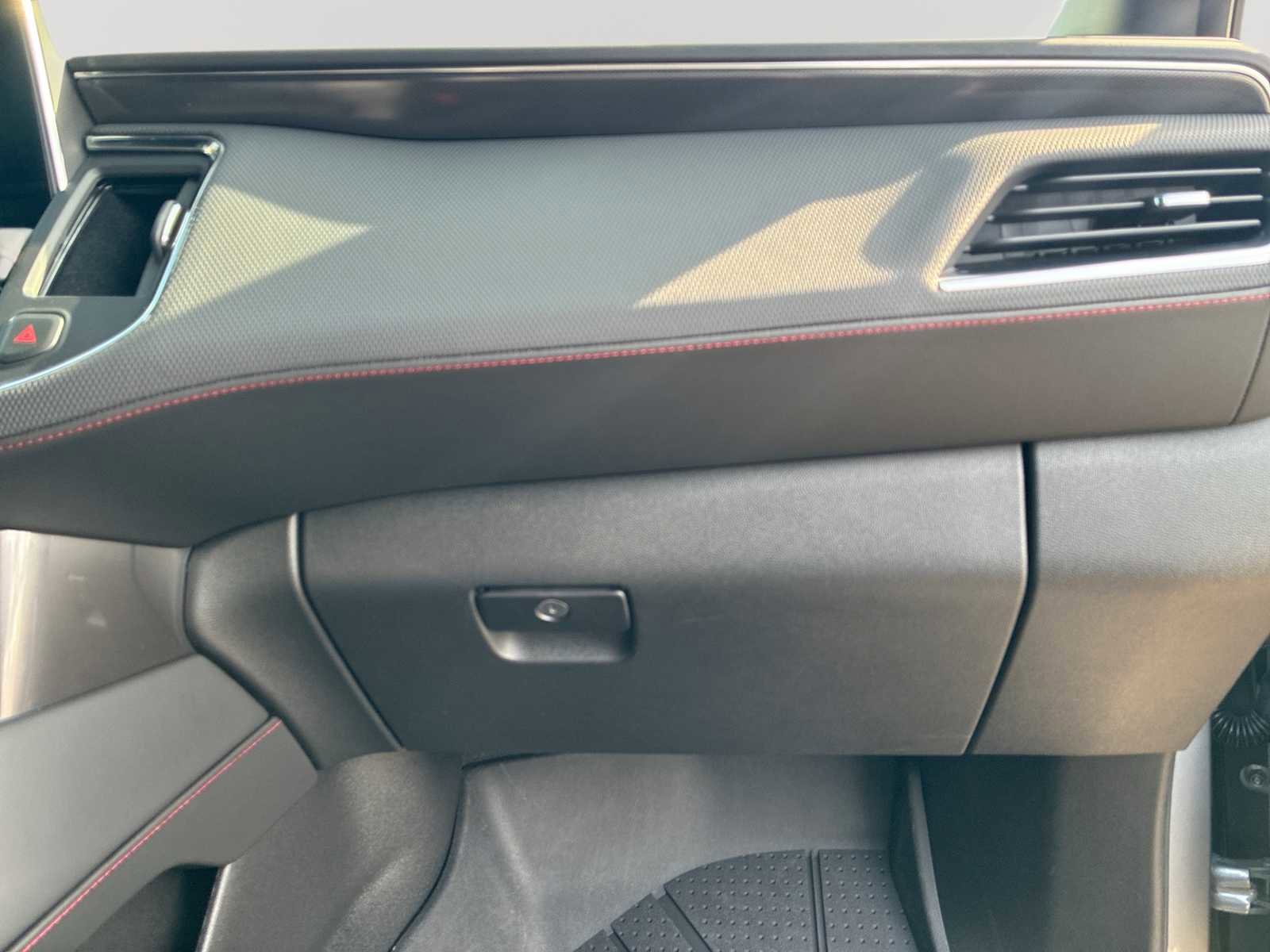 Used 2024 Chevrolet Tahoe RST w/ Luxury Package image 29