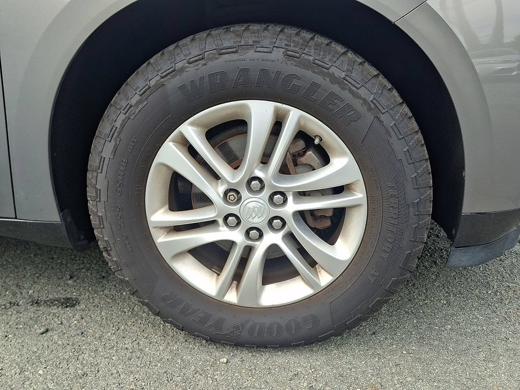 Used 2018 Buick Enclave Essence FWD image 10