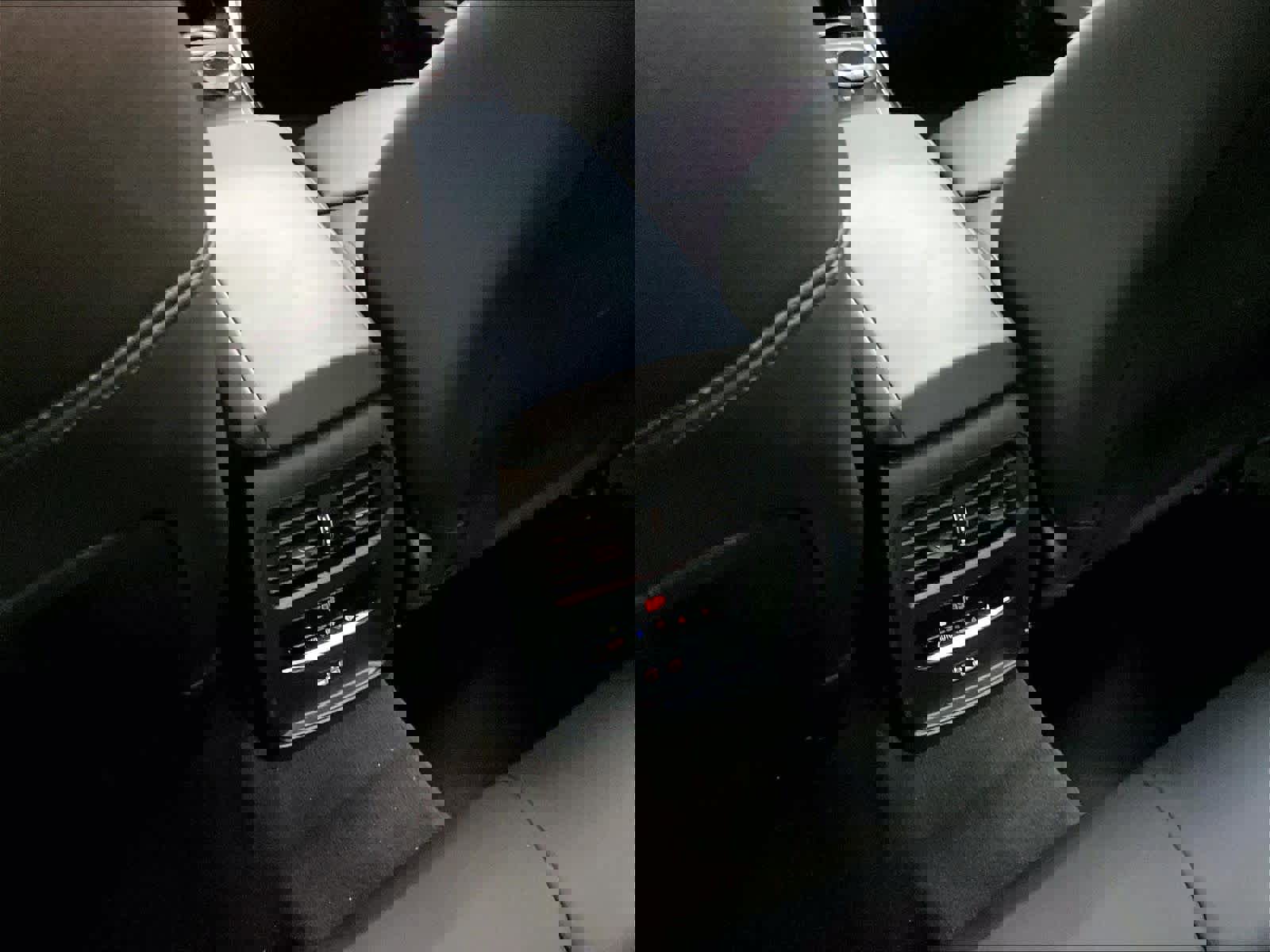 Used 2025 BMW M340i Sedan RWD image 35