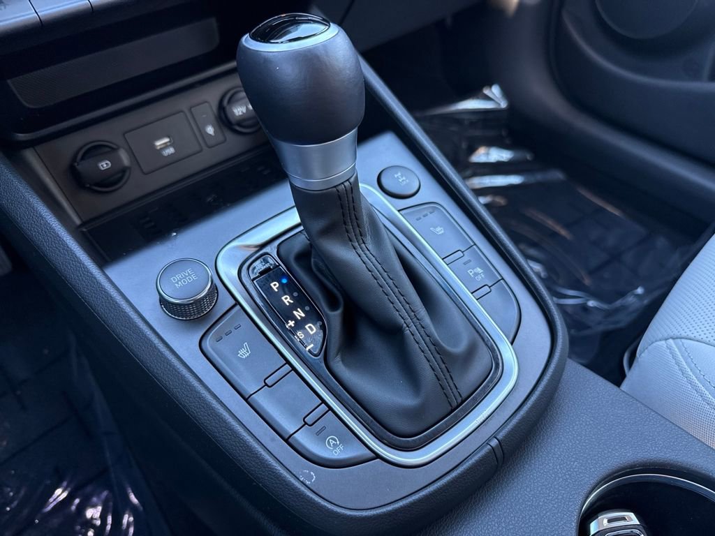 Used 2023 Hyundai Kona Limited w/ Cargo Package image 30