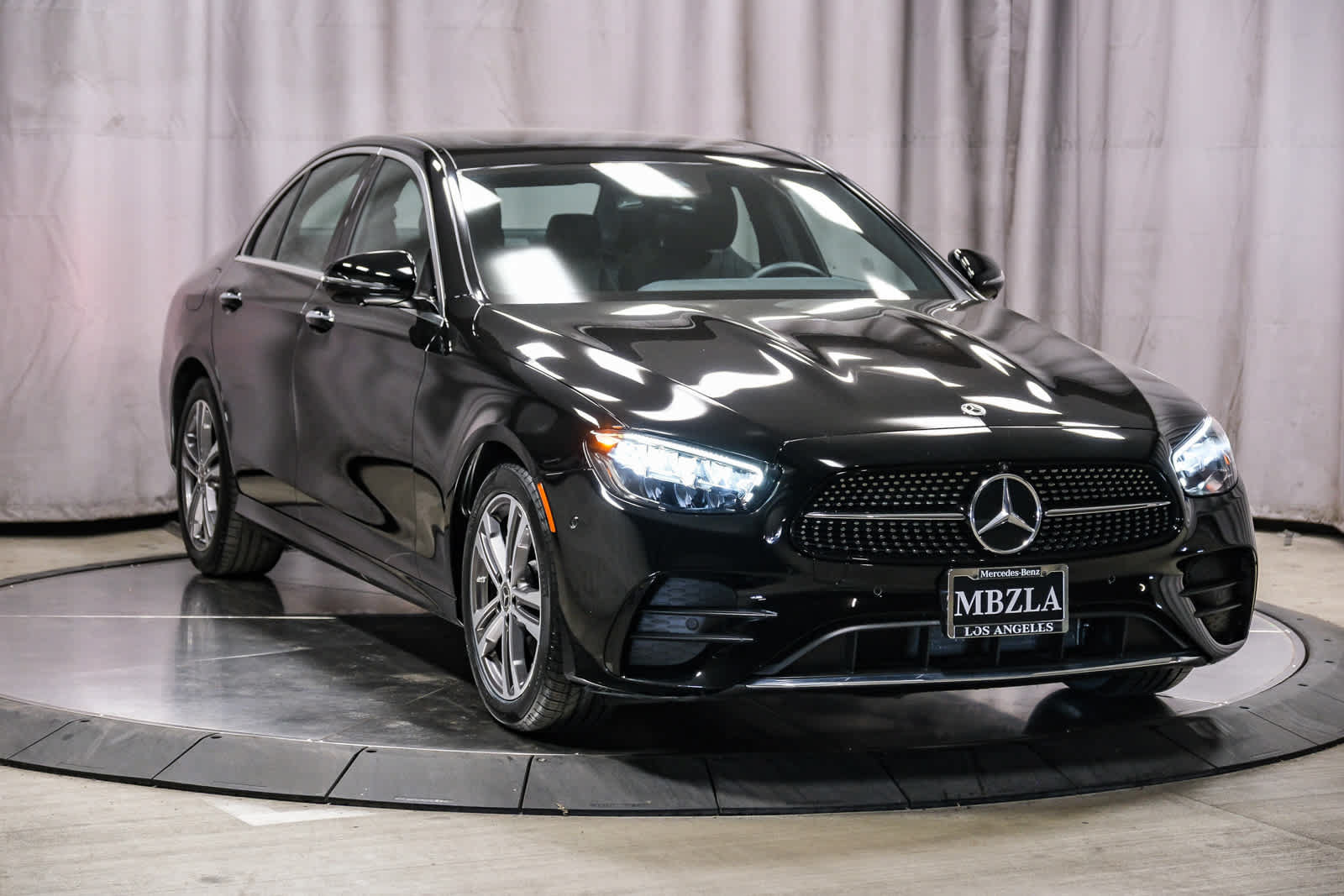 Certified 2023 Mercedes-Benz E 350 4MATIC Sedan image 5