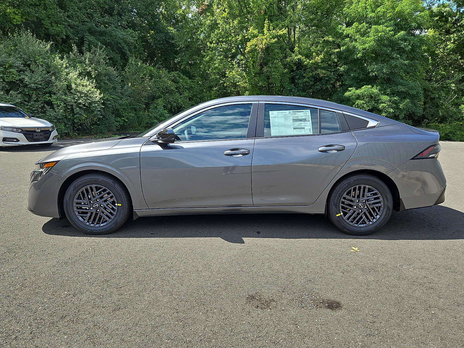 New 2027 Nissan Sentra SV w/ SV Convenience Package FWD image 7