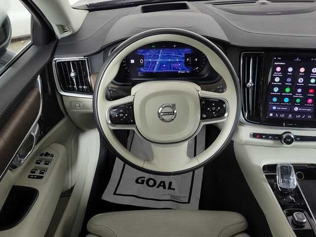 Used 2022 Volvo S90 B6 Inscription w/ Advanced Package AWD/4WD image 11