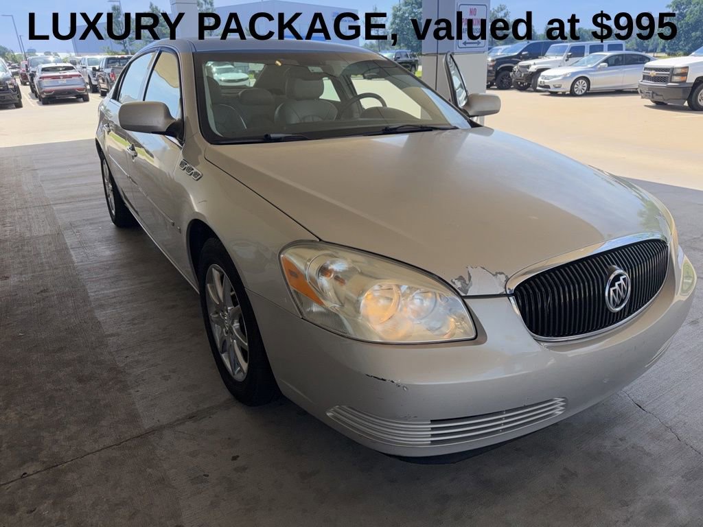 Used 2007 Buick Lucerne CXL w/ Luxury Package FWD image 2