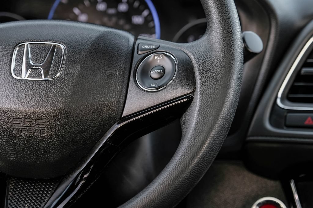 Used 2018 Honda HR-V EX image 17