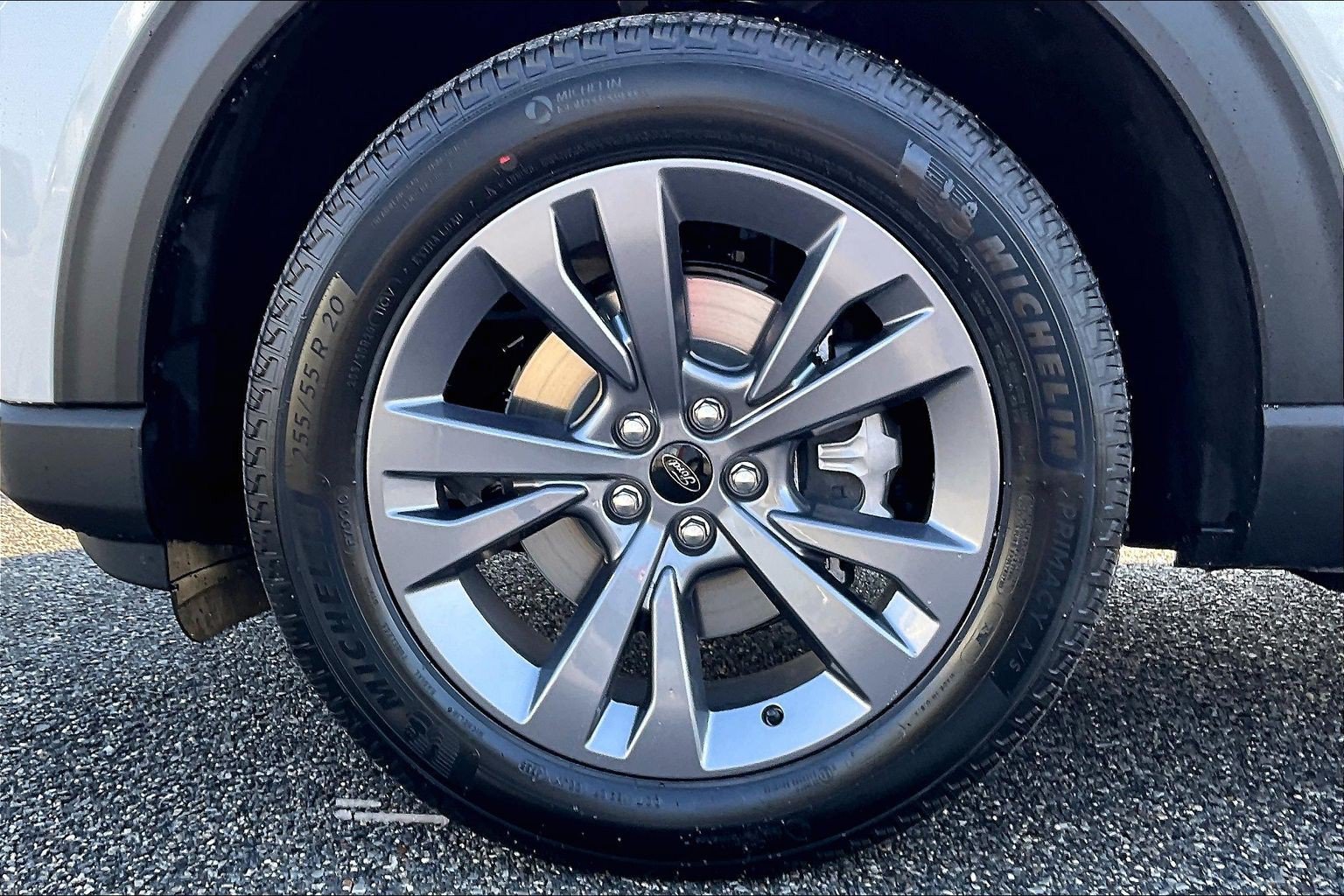 New 2026 Ford Explorer Active w/ Active Comfort Package AWD/4WD image 11