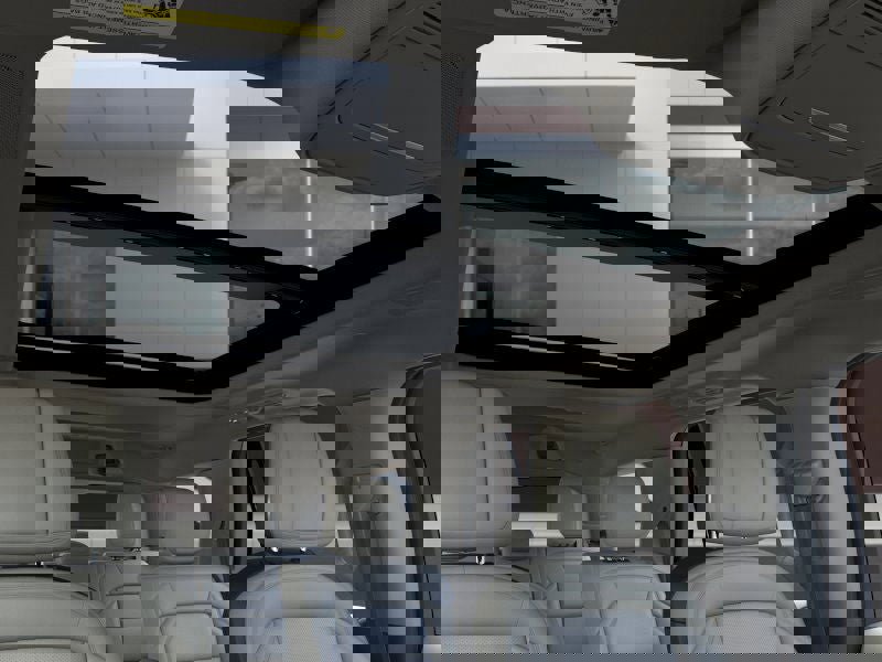 New 2025 Lincoln Navigator Reserve image 22