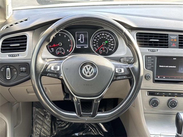 Used 2016 Volkswagen Golf SE w/ Lighting Package image 8