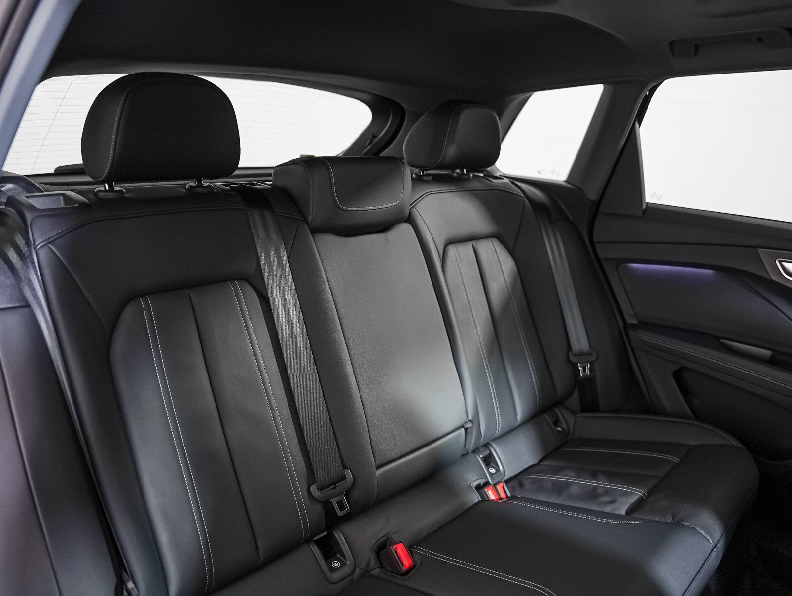 Certified 2023 Audi Q4 e-tron Premium Plus RWD image 13