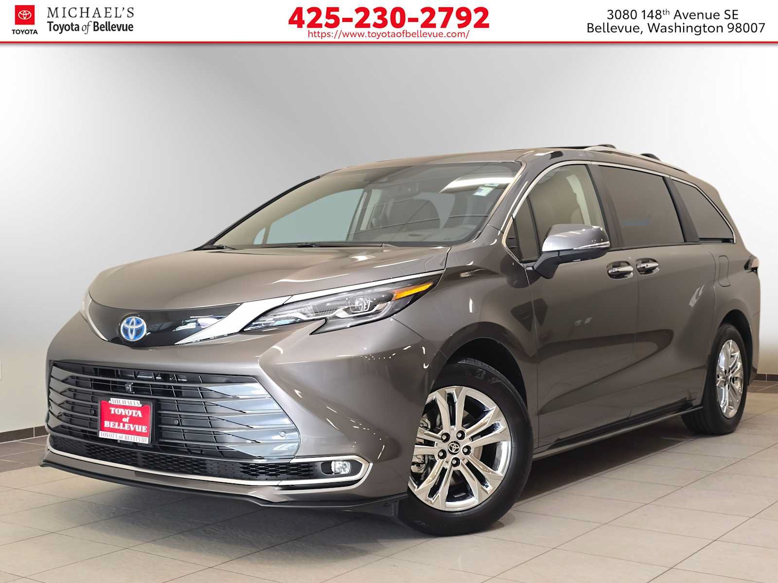Certified 2024 Toyota Sienna Platinum AWD/4WD image 1