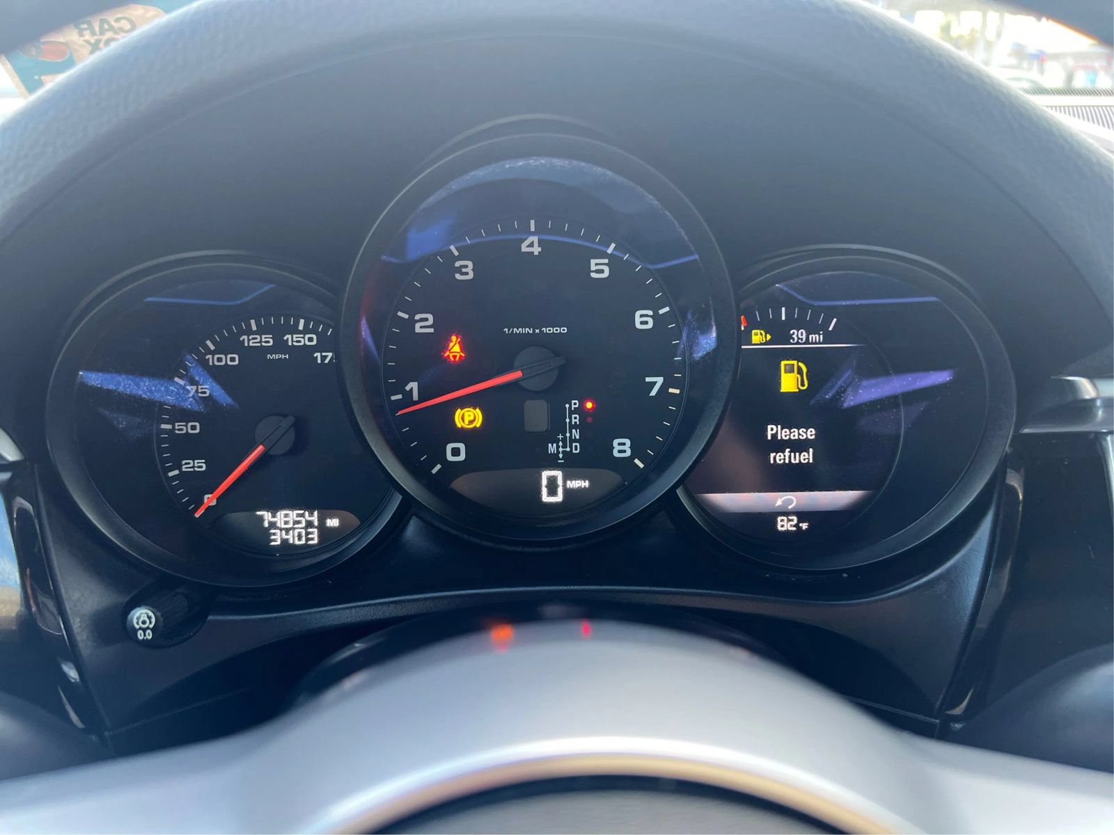Used 2018 Porsche Macan Sport Edition AWD/4WD image 16