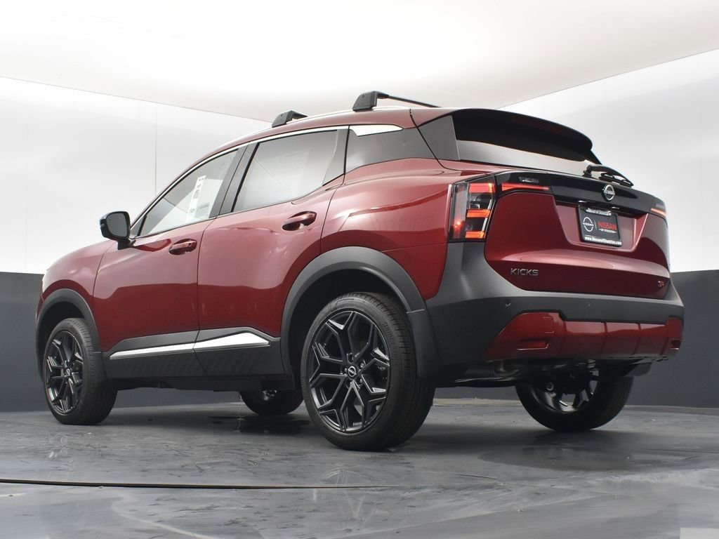 New 2026 Nissan Kicks SR w/ Illumination Package image 41