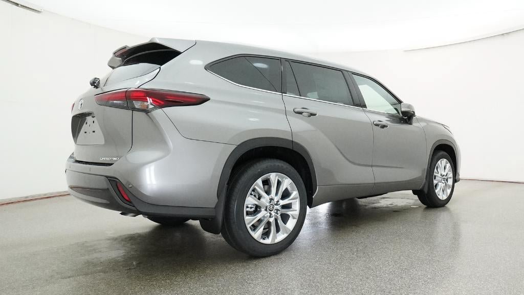 New 2026 Toyota Highlander Limited AWD/4WD image 25