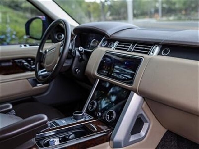 Used 2020 Land Rover Range Rover Long Wheelbase HSE AWD/4WD image 29