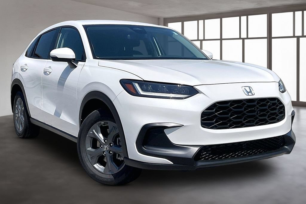 New 2027 Honda HR-V LX image 2
