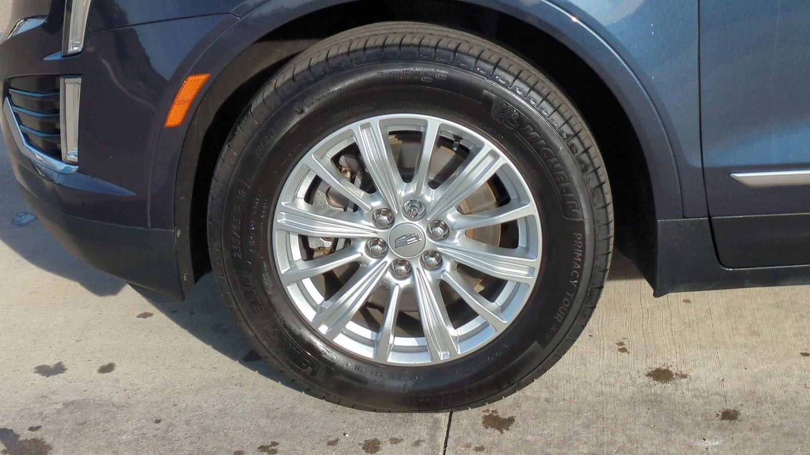 Used 2019 Cadillac XT5 FWD image 12