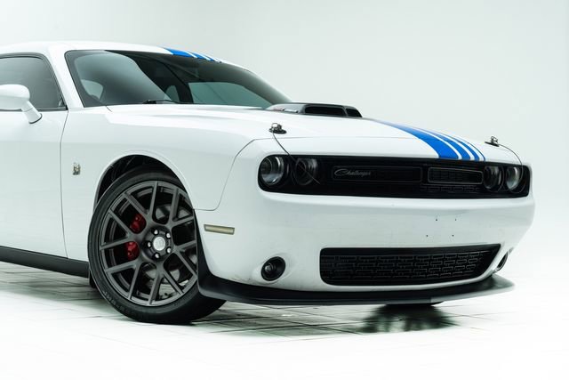Used 2019 Dodge Challenger R/T Scat Pack w/ Shaker Package image 4