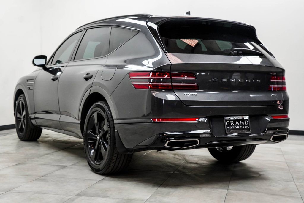 Used 2023 Genesis GV80 2.5T w/ Prestige 20" Package image 11