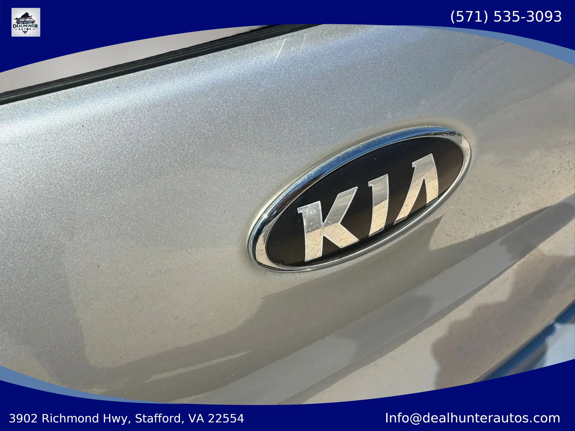 Used 2017 Kia Niro LX FWD image 12