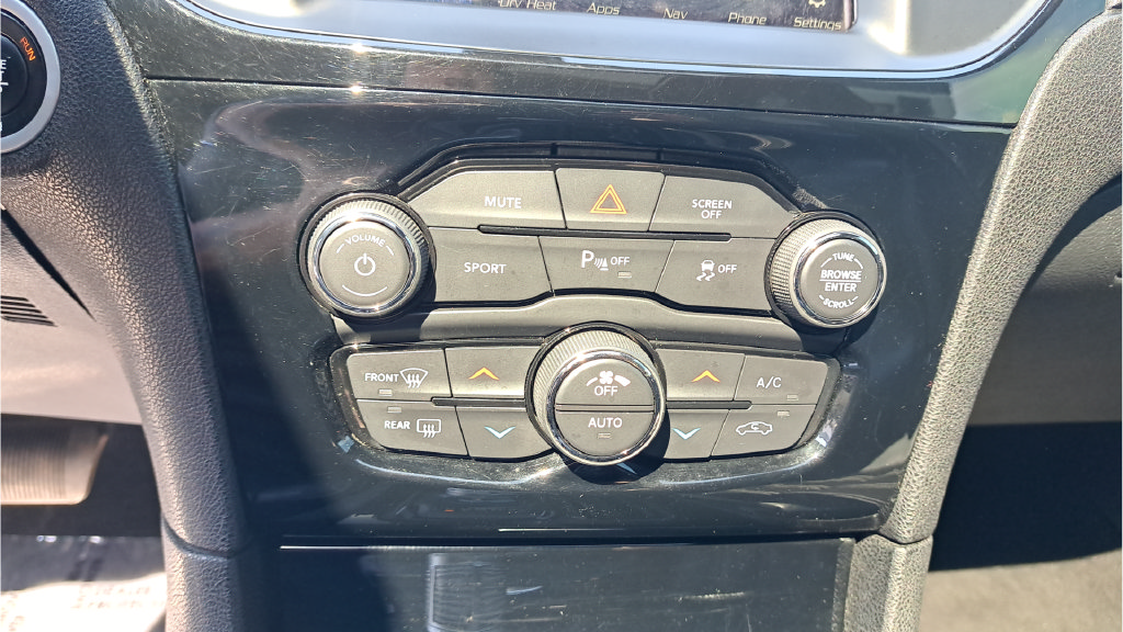 Used 2022 Chrysler 300 S RWD image 21