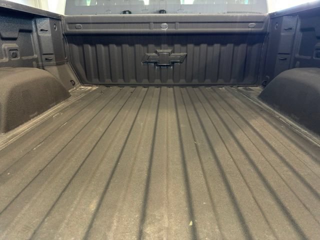 Certified 2023 Chevrolet Silverado 1500 RST w/ Redline Edition AWD/4WD image 43