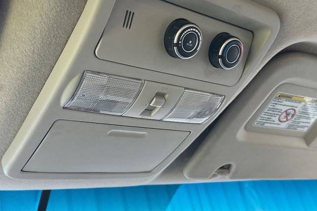 Used 2019 Nissan NV 3500 SL RWD image 24