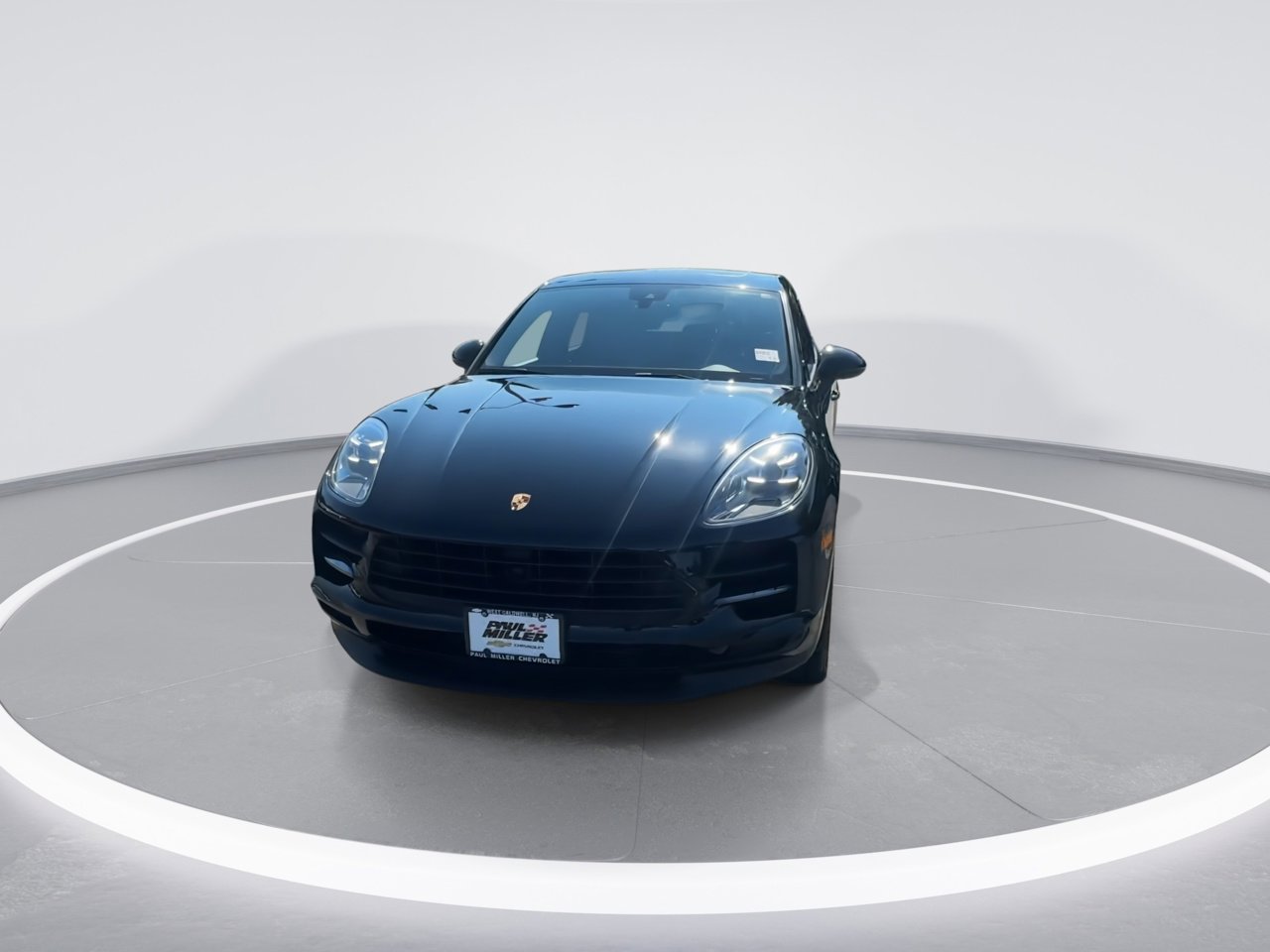 Used 2019 Porsche Macan w/ Premium Package Plus image 3