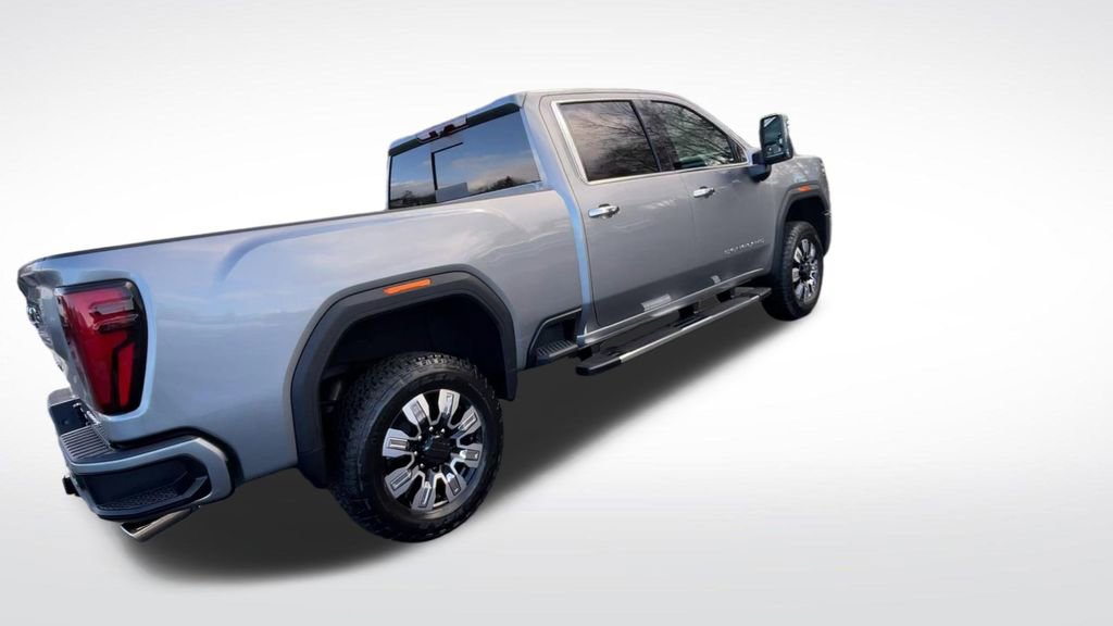 New 2026 GMC Sierra 3500 Denali w/ Technology Package image 11