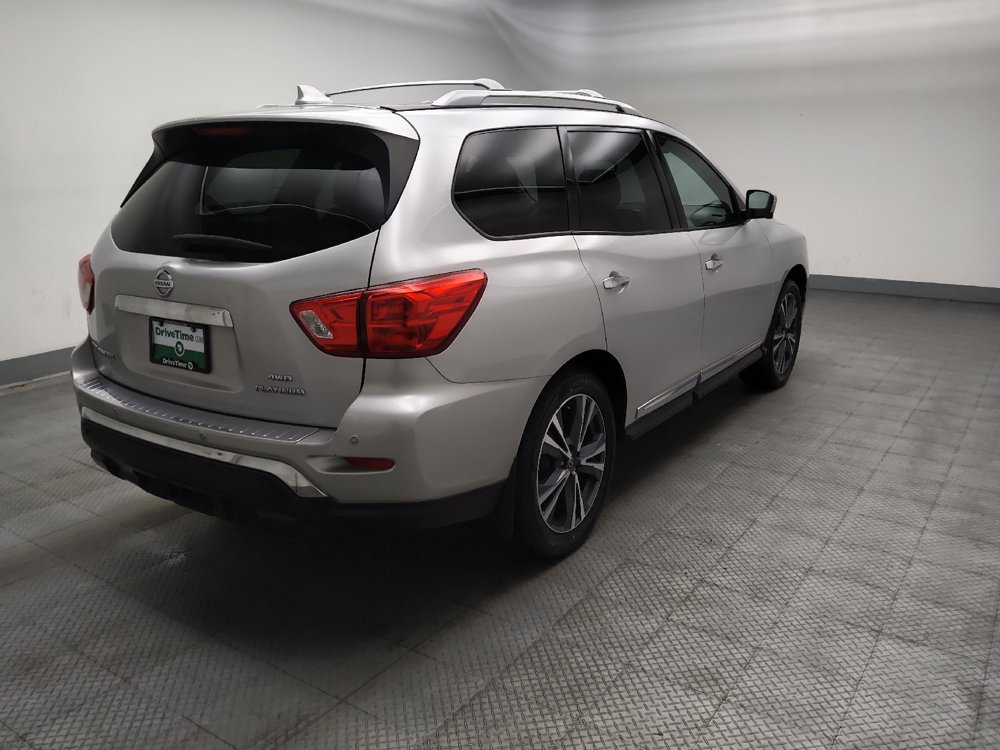 Used 2020 Nissan Pathfinder Platinum AWD/4WD image 10
