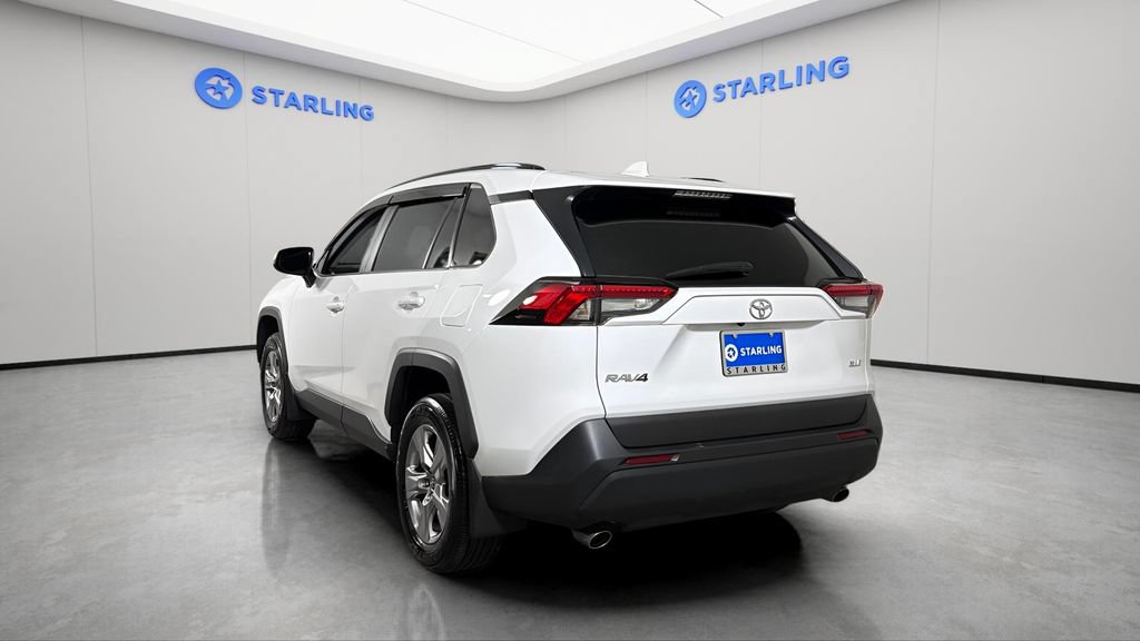 Used 2025 Toyota RAV4 XLE w/ Convenience Package FWD image 6
