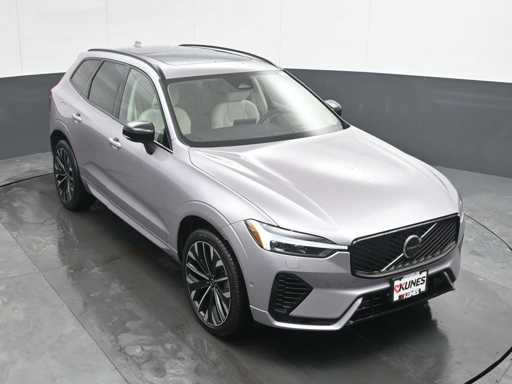 New 2026 Volvo XC60 T8 Ultra w/ Protection Package Premier AWD/4WD image 32