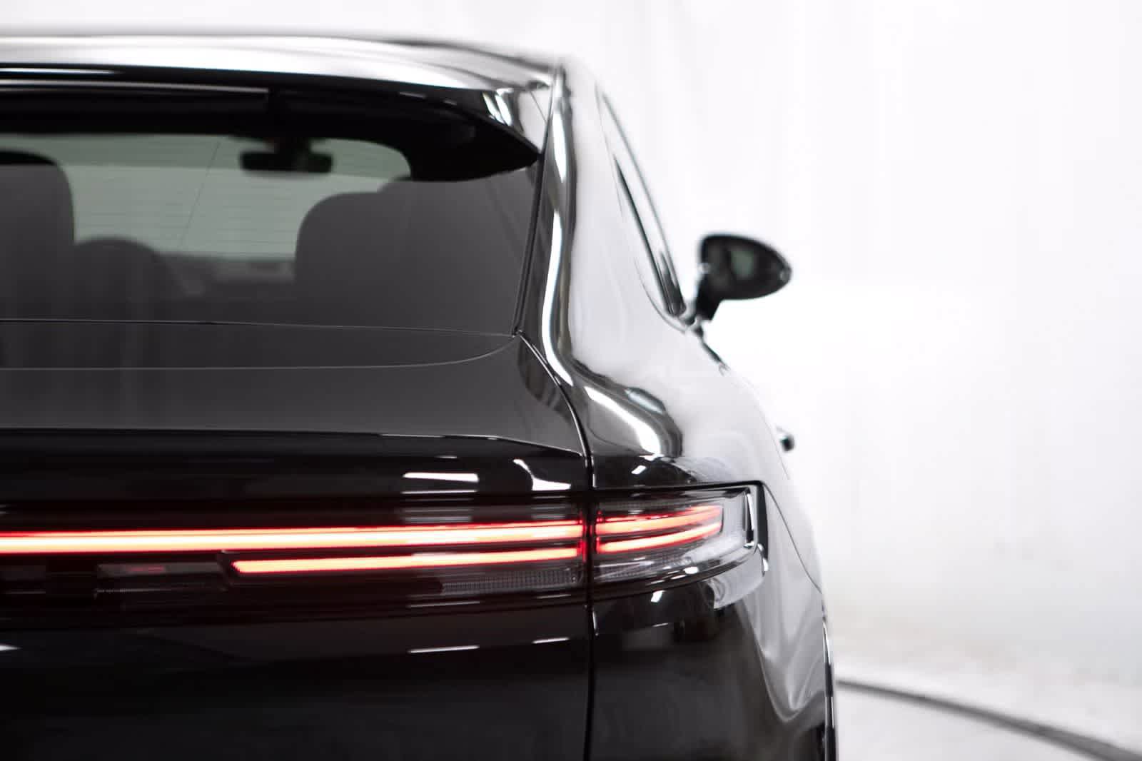 Certified 2026 Porsche Cayenne Coupe AWD/4WD image 21