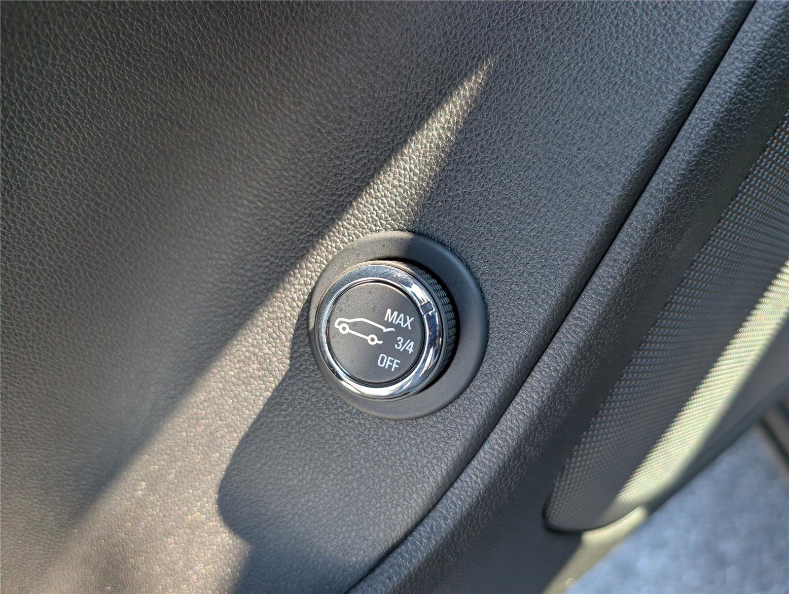 Used 2024 Chevrolet Blazer LT w/ Convenience Package image 21