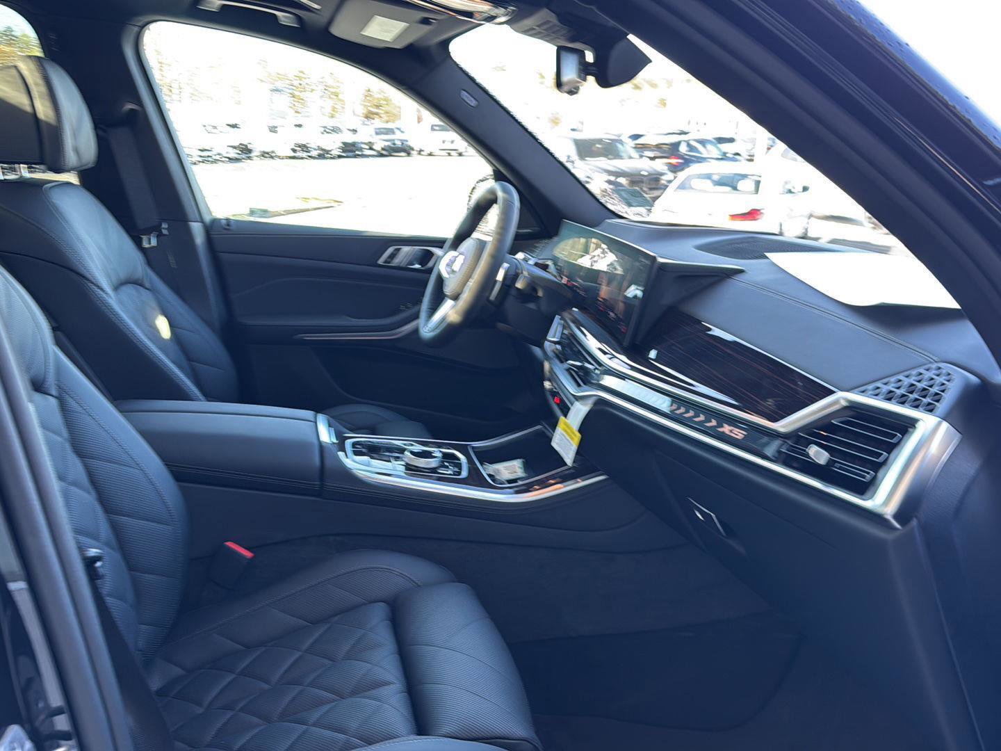 New 2026 BMW X5 xDrive40i w/ Executive Package image 10