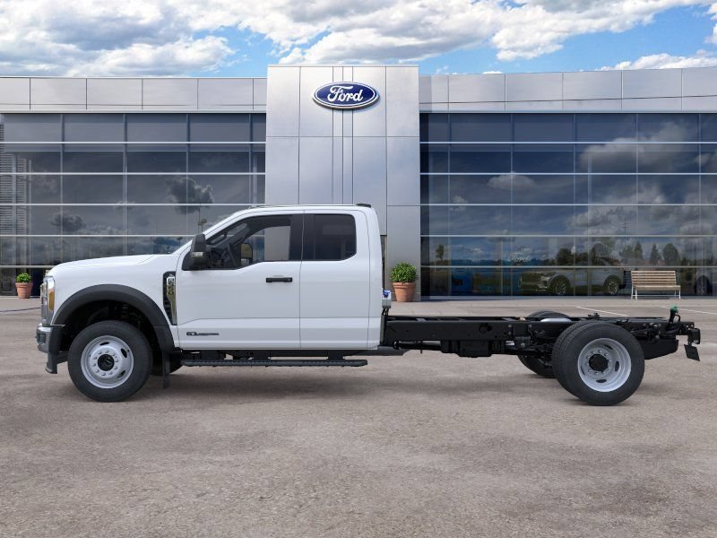 New 2026 Ford F550 4x4 Supercab Super Duty image 3