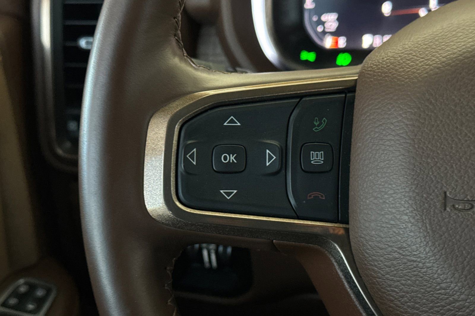 Used 2024 RAM 2500 Limited w/ Safety Group AWD/4WD image 26