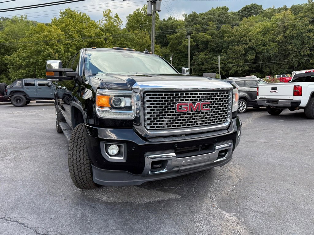 Used 2015 GMC Sierra 2500 Denali w/ Duramax Plus Package image 36