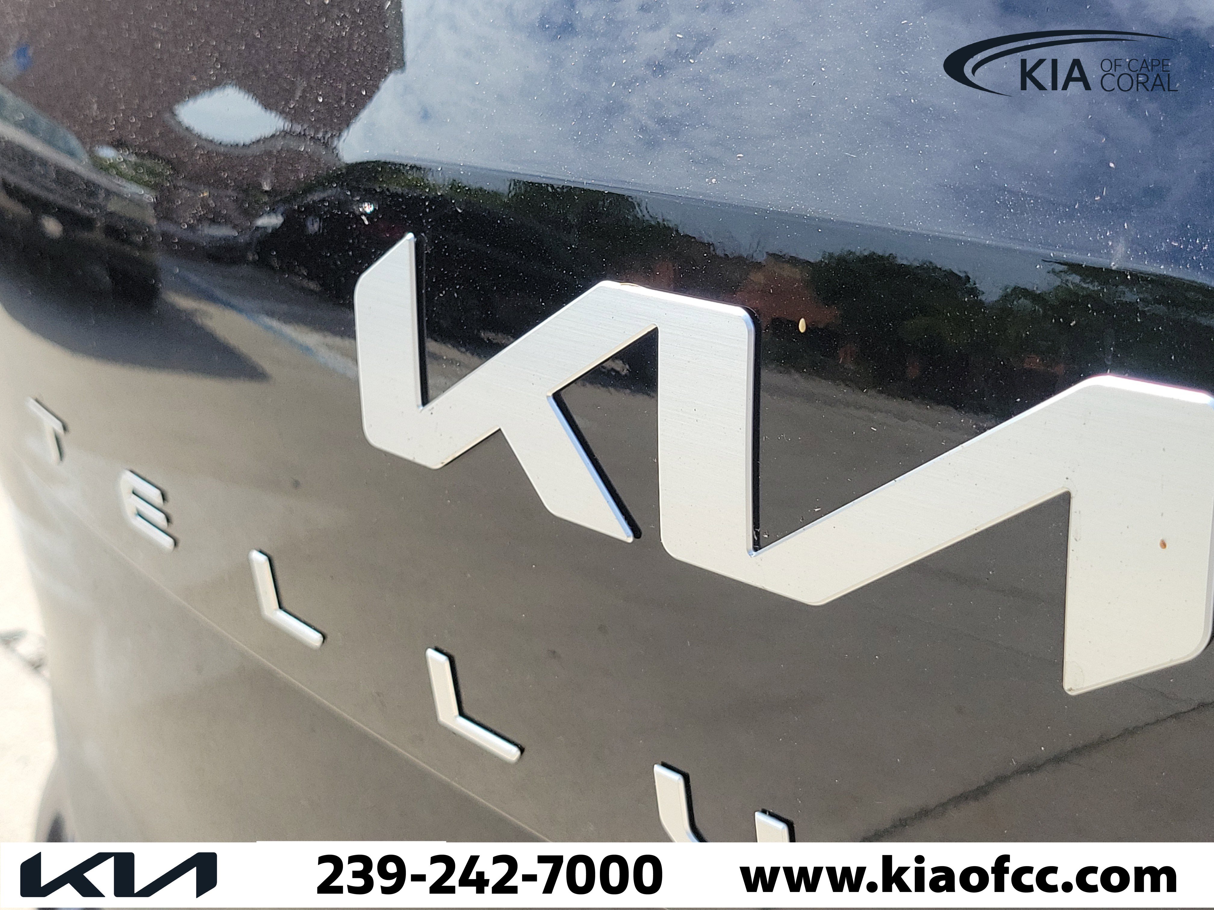 Certified 2023 Kia Telluride S FWD image 8