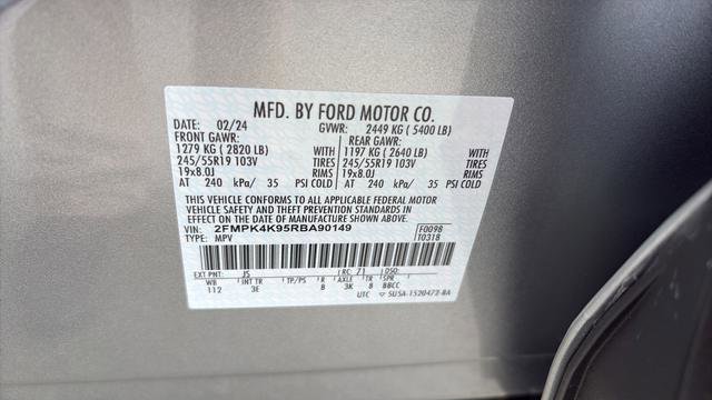 Used 2024 Ford Edge Titanium image 18