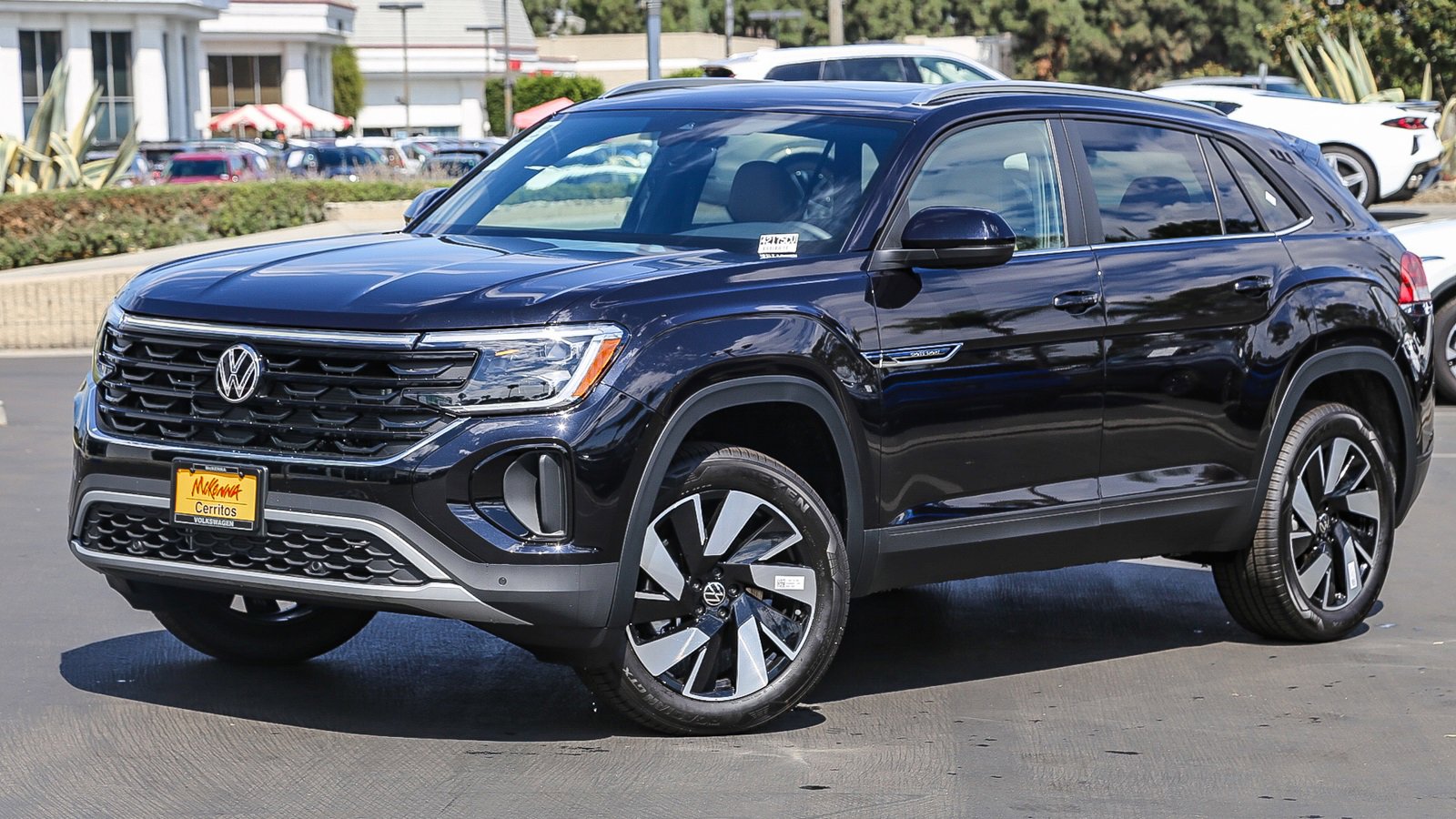 New 2026 Volkswagen Atlas Cross Sport SE image 1
