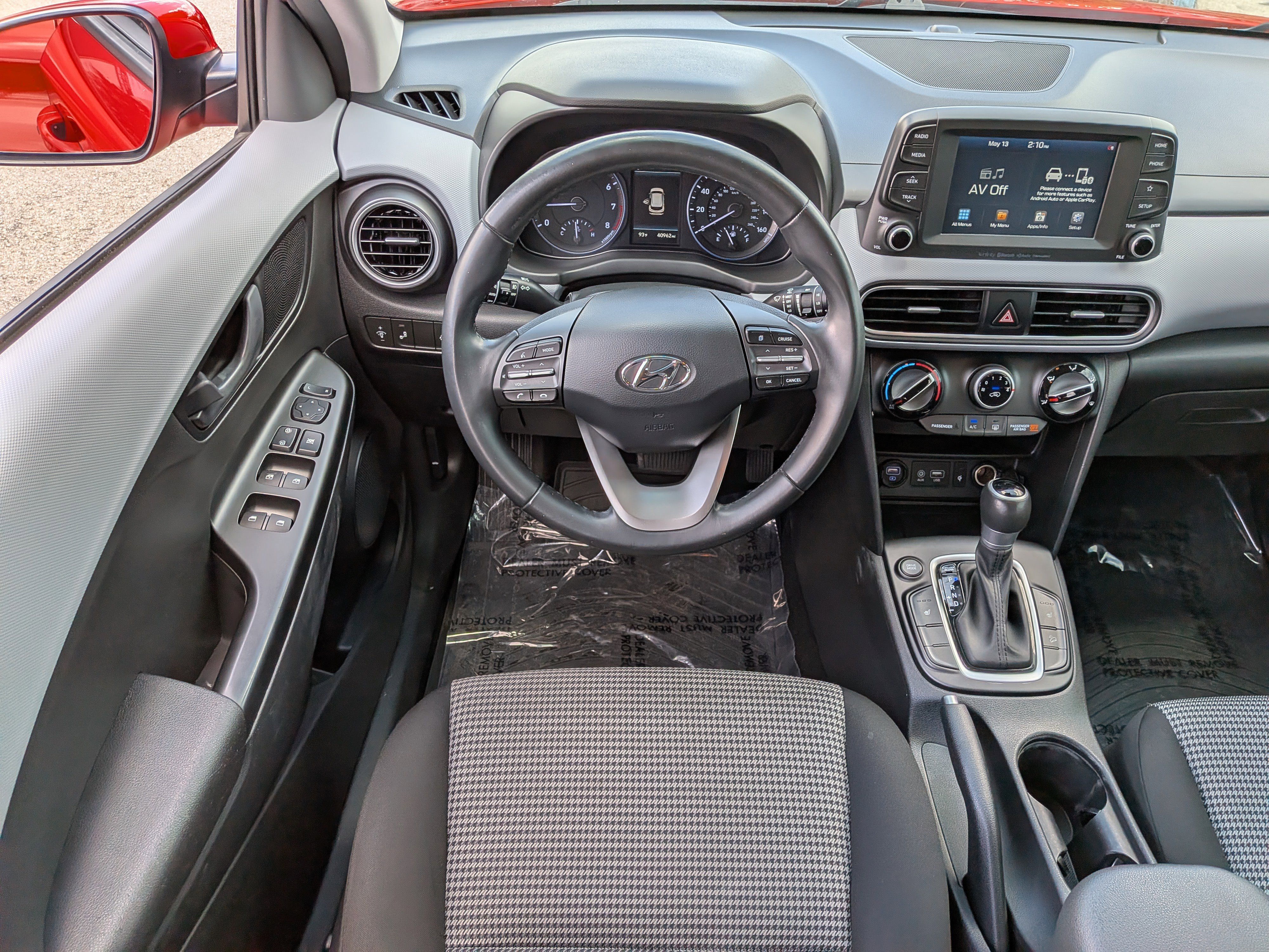 Used 2020 Hyundai Kona SEL Plus FWD image 16