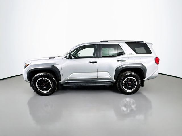 Certified 2025 Toyota 4Runner TRD Off-Road AWD/4WD image 5