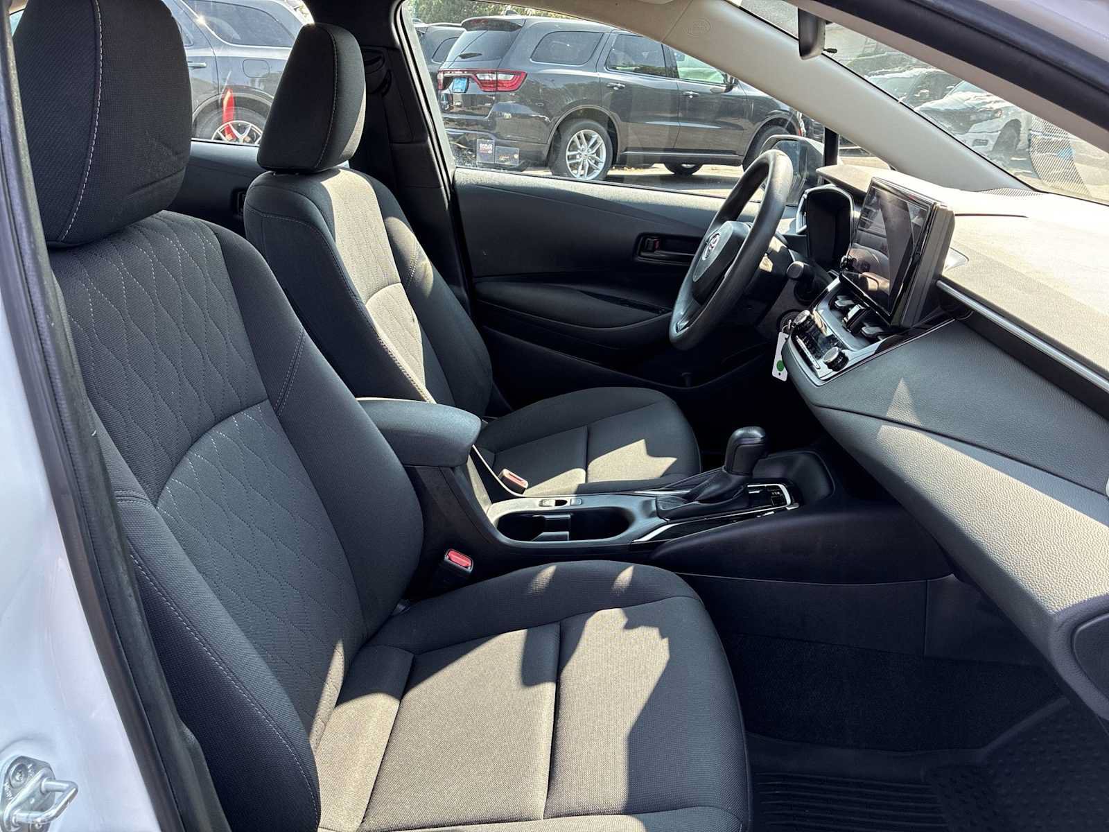Used 2024 Toyota Corolla LE FWD image 25