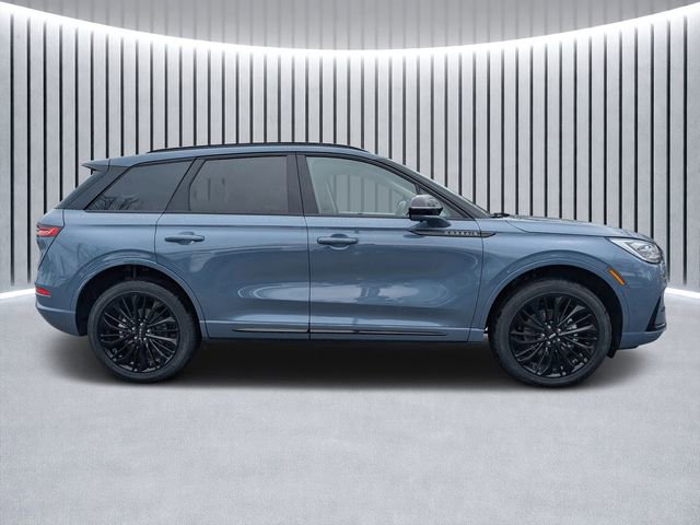 New 2026 Lincoln Corsair Reserve w/ Jet Appearance Package image 2