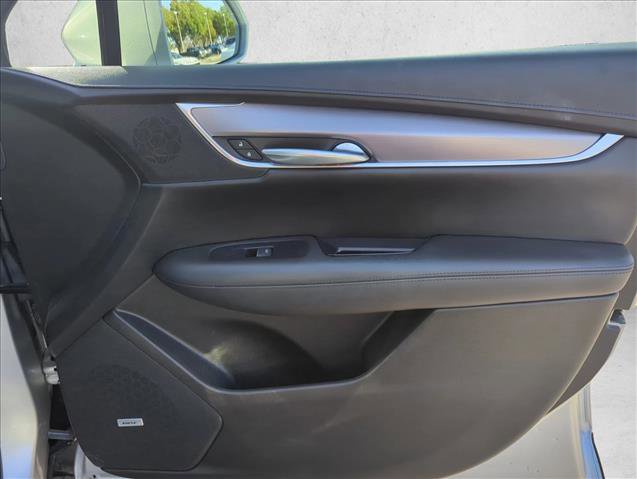 Used 2018 Cadillac XT5 Luxury image 25
