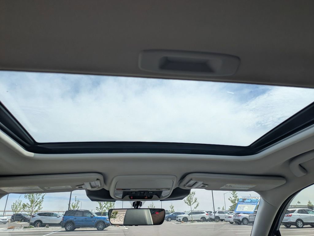 Used 2023 Subaru Forester Premium image 21